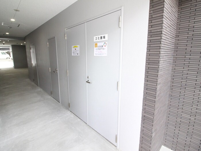 物件外観写真6　(建物設備)