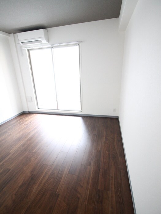 物件内観写真14　(居室)