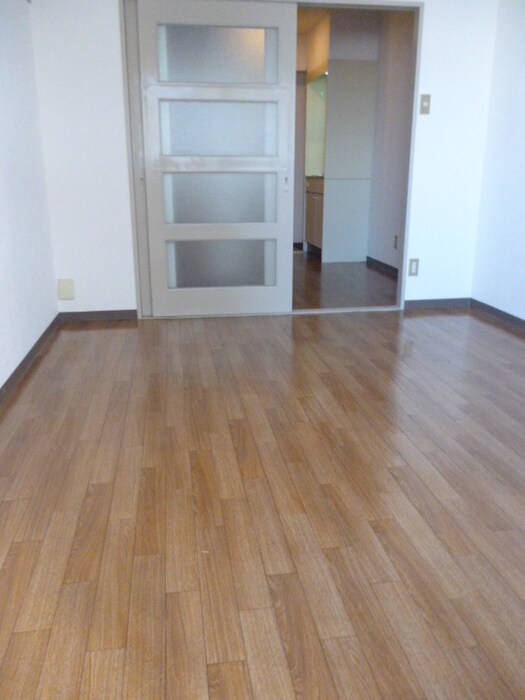 物件内観写真15　(居室)