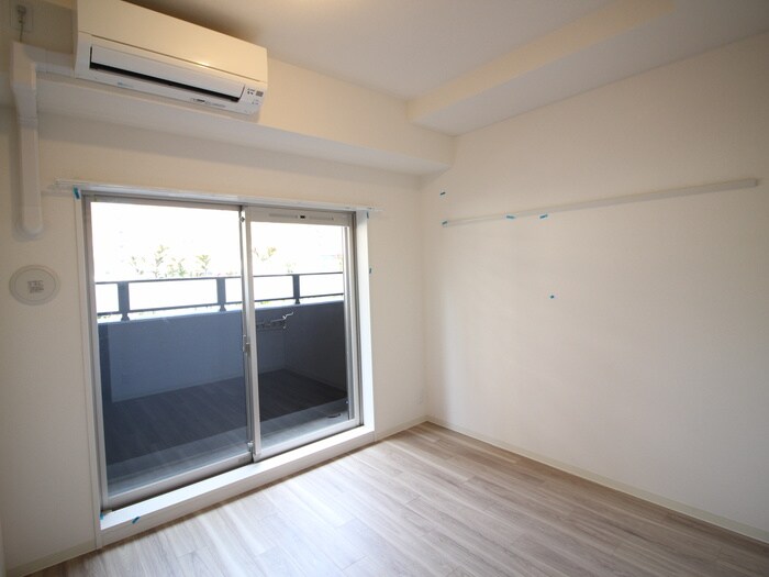 物件内観写真15　(居室)