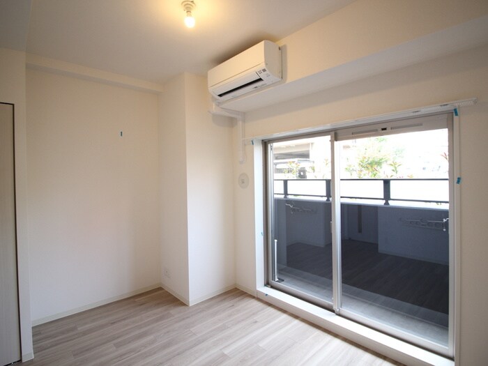 物件内観写真16　(居室)