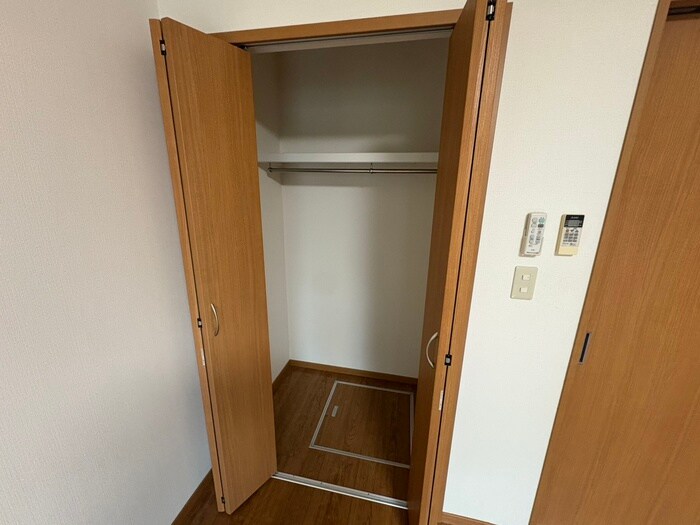 物件内観写真15　(収納)