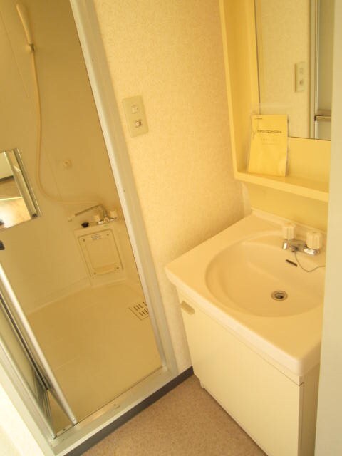 物件内観写真7　(洗面)