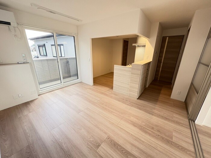 物件内観写真8　(居室)