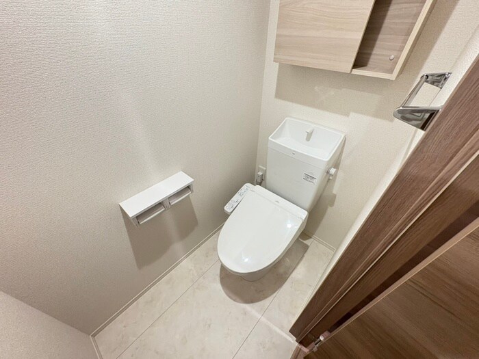 物件内観写真13　(トイレ)