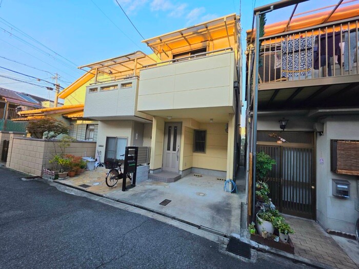 物件外観写真3　(外観写真)