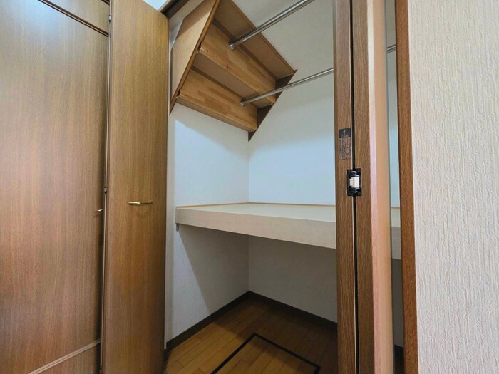 物件内観写真14　(収納)