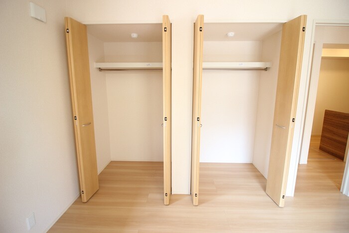 物件内観写真14　(収納)