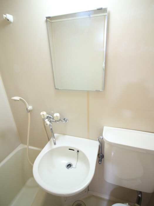 物件内観写真10　(洗面)