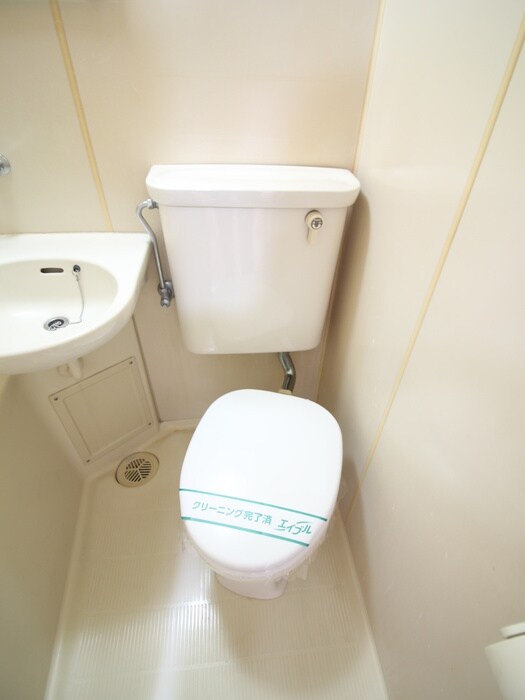 物件内観写真17　(トイレ)