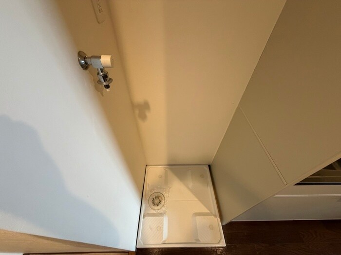 物件内観写真15　(洗濯機置場)