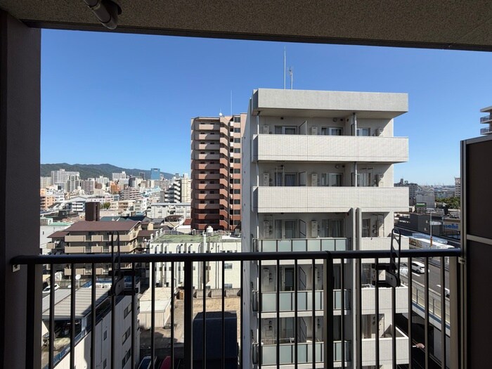 物件内観写真16　(室内からの展望)