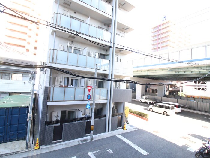 物件内観写真20　(室内からの展望)