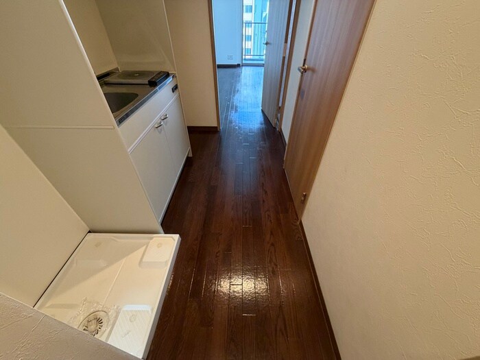 物件内観写真22　(廊下)