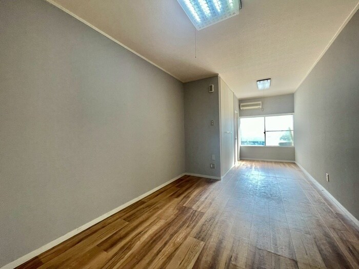 物件内観写真5　(居室)