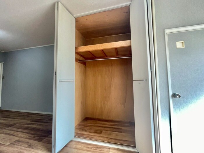 物件内観写真12　(収納)