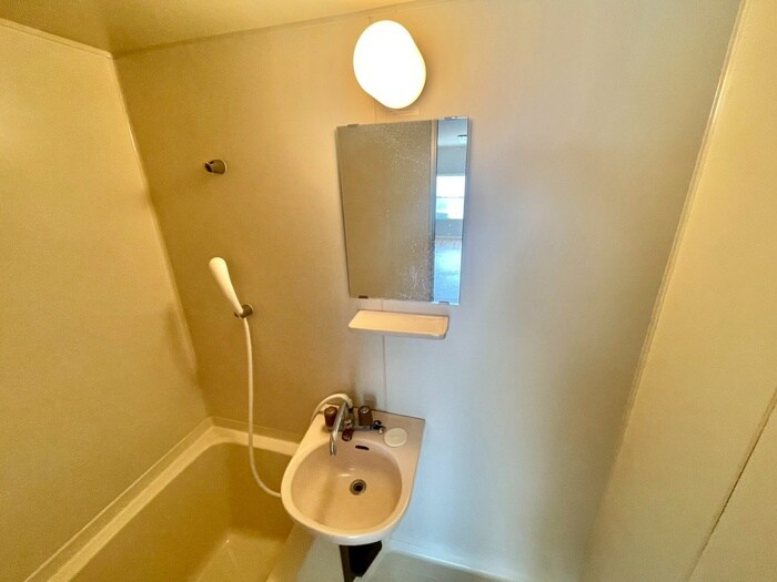 物件内観写真17　(洗面)