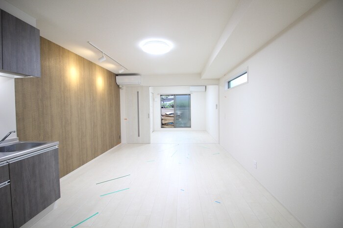 物件内観写真21　(居室)