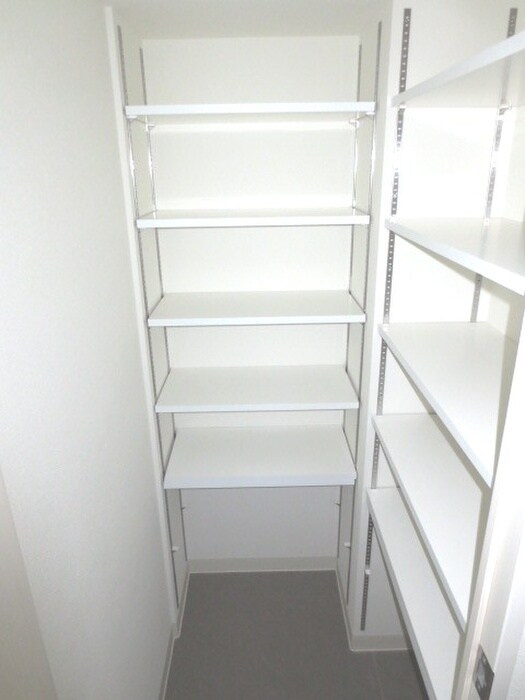 物件内観写真16　(靴箱)