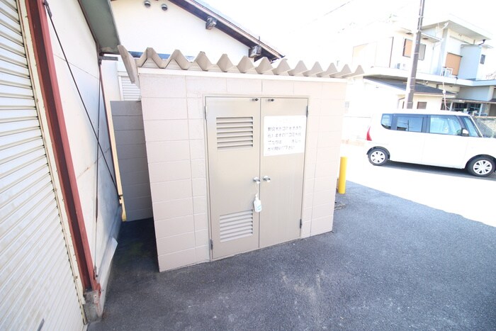 物件外観写真4　(建物設備)