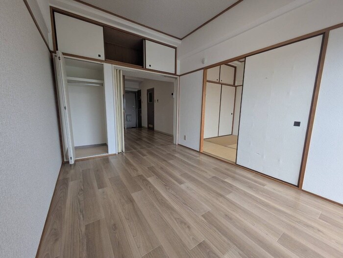 物件内観写真12　(居室)