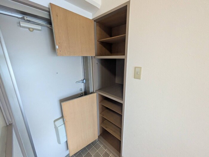 物件内観写真20　(靴箱)