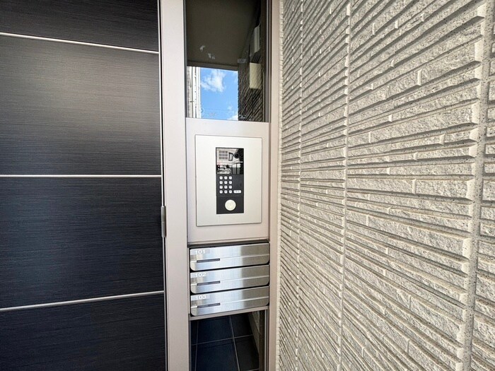 物件外観写真6　(建物設備)