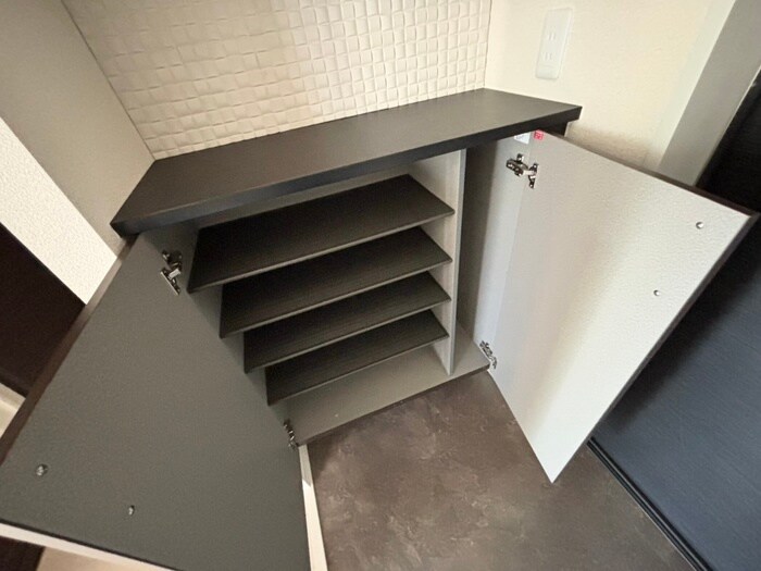 物件内観写真13　(靴箱)