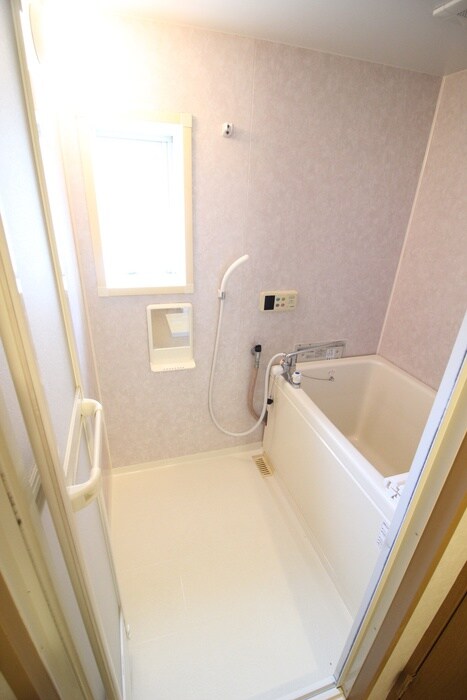 物件内観写真8　(バス／シャワールーム等)