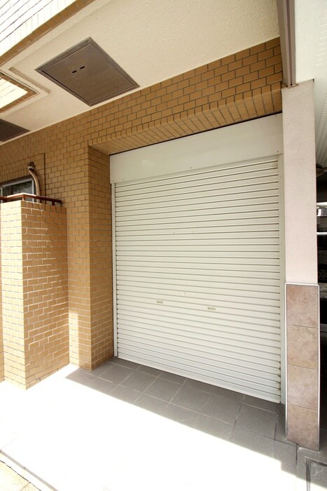 物件外観写真6　(駐輪場)