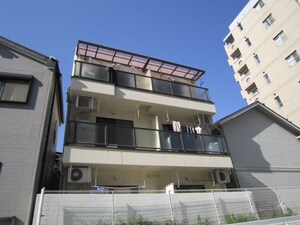 ハウス虹外観写真