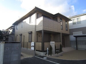 シャルマン外観写真