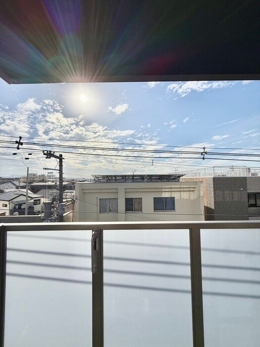 物件内観写真18　(室内からの展望)