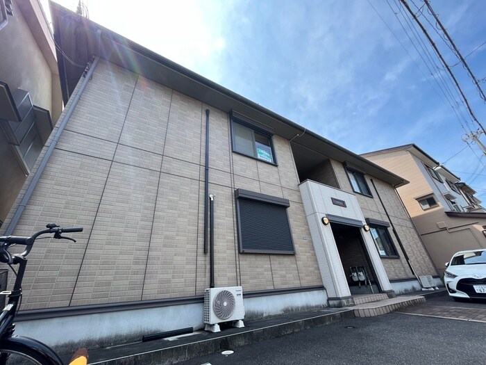 物件外観写真6　(外観写真)