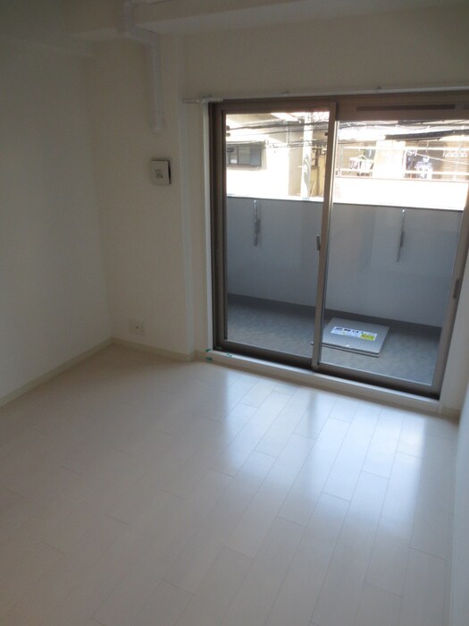 物件内観写真6　(居室)