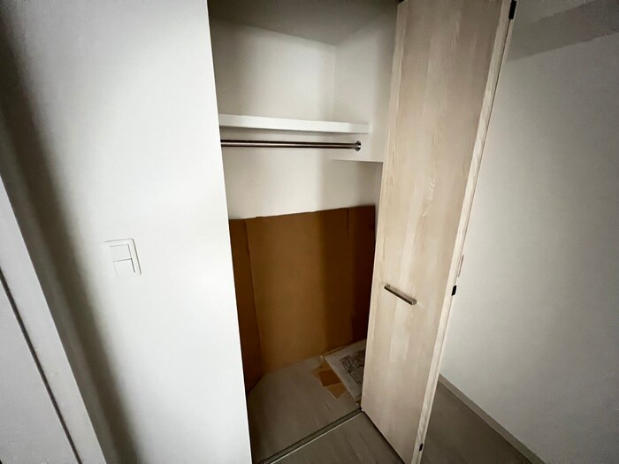 物件内観写真13　(収納)