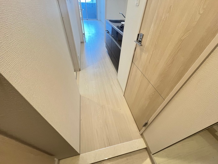 物件内観写真18　(廊下)