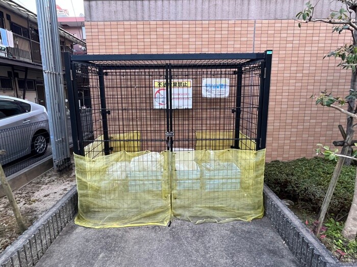 物件外観写真4　(建物設備)