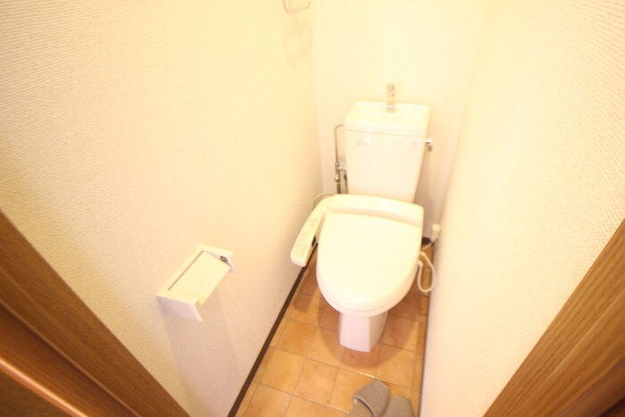 物件内観写真14　(トイレ)