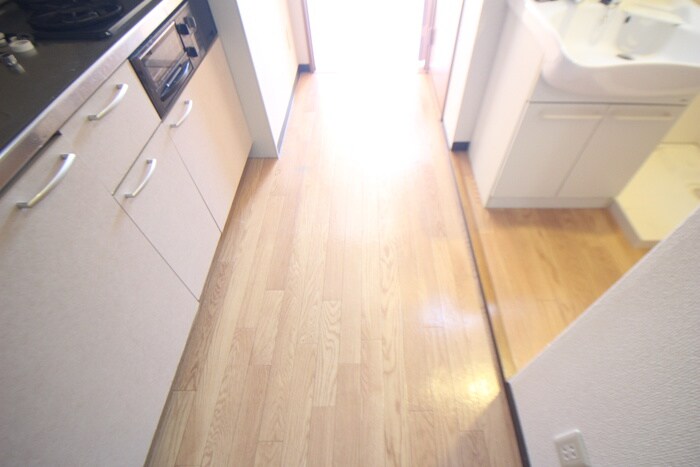 物件内観写真21　(廊下)