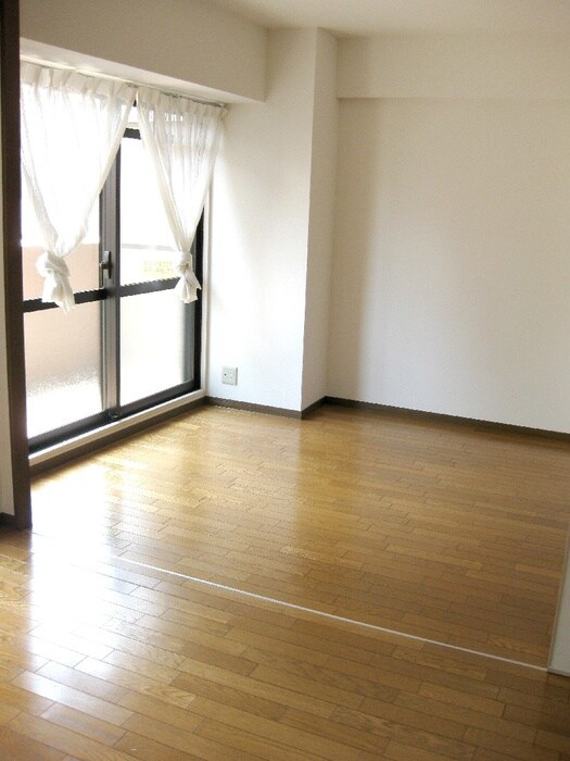 物件内観写真11　(居室)