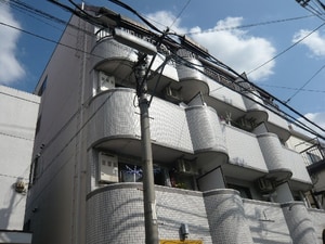 ロイヤル御殿山外観写真