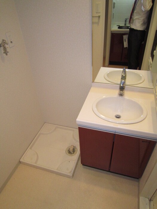 物件内観写真9　(洗面)