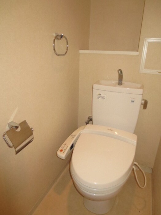 物件内観写真12　(トイレ)