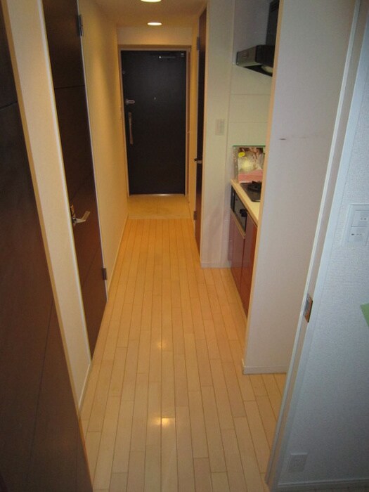 物件内観写真13　(廊下)