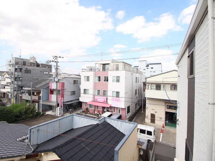 物件内観写真15　(室内からの展望)