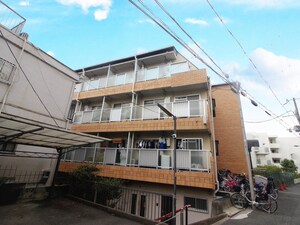 ルネ北畠外観写真