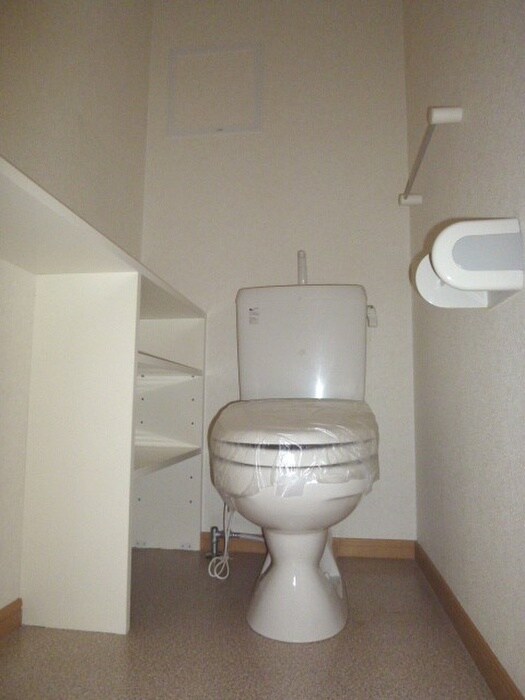 物件内観写真11　(トイレ)