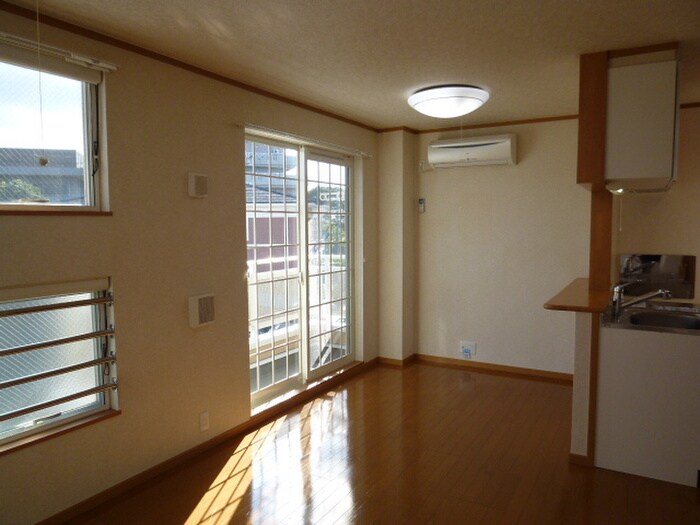 物件内観写真16　(居室)