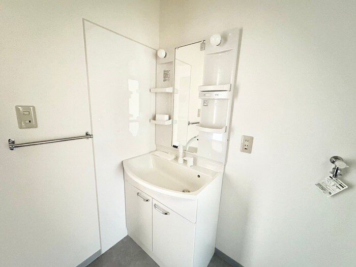 物件内観写真10　(洗面)